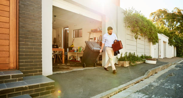 Best Professional Junk Removal  in Novi, MI